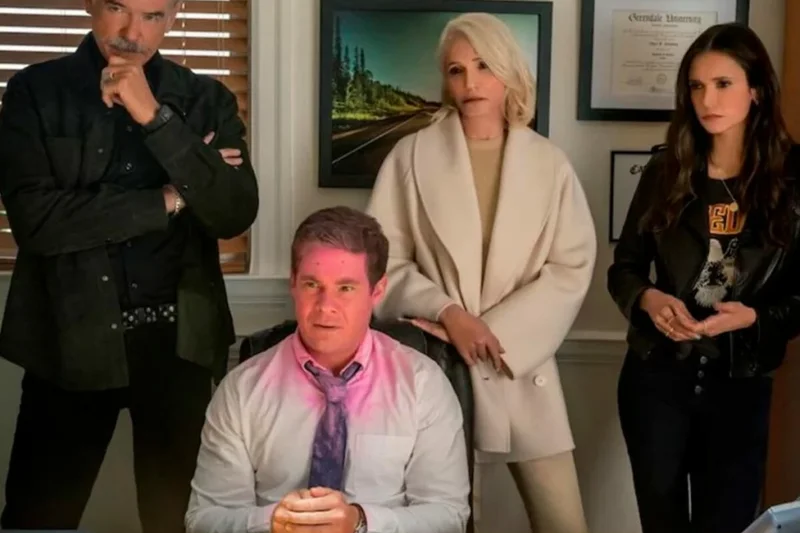 Comédia de ação com elenco de peso disponível na Netflix