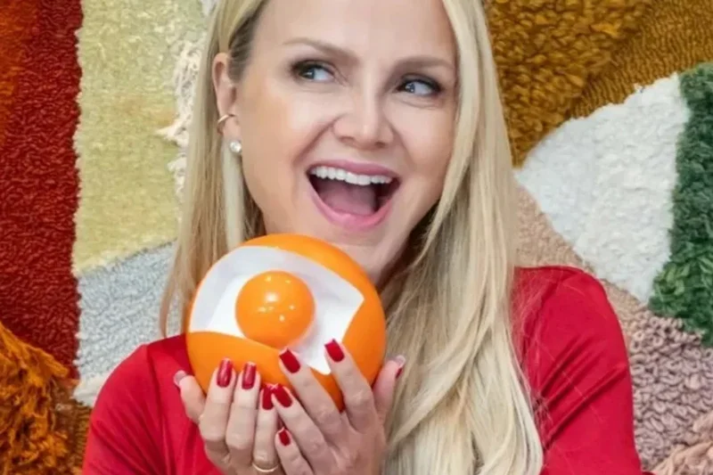 Após pirraça, Globo define estreia de programa de Eliana