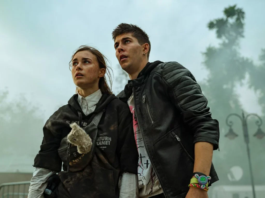 12 Horas para o Fim do Mundo: Luta por sobrevivência em meio a um desastre global