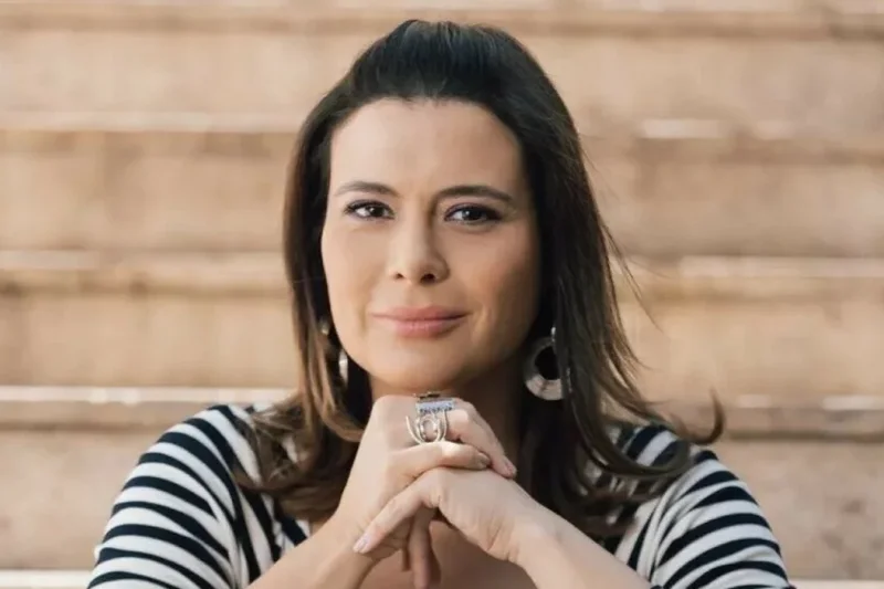 Michelle Loreto pede demissão da Globo após 20 anos: “Desejos opostos”