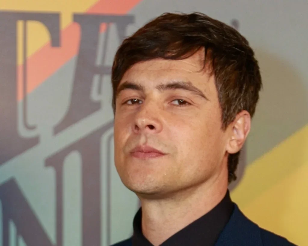 Em alta, Sergio Guizé é escalado para nova novela de Walcyr Carrasco