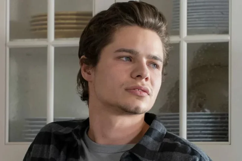 Assassin’s Creed: live action produzido pela Netflix confirma primeiro nome no elenco